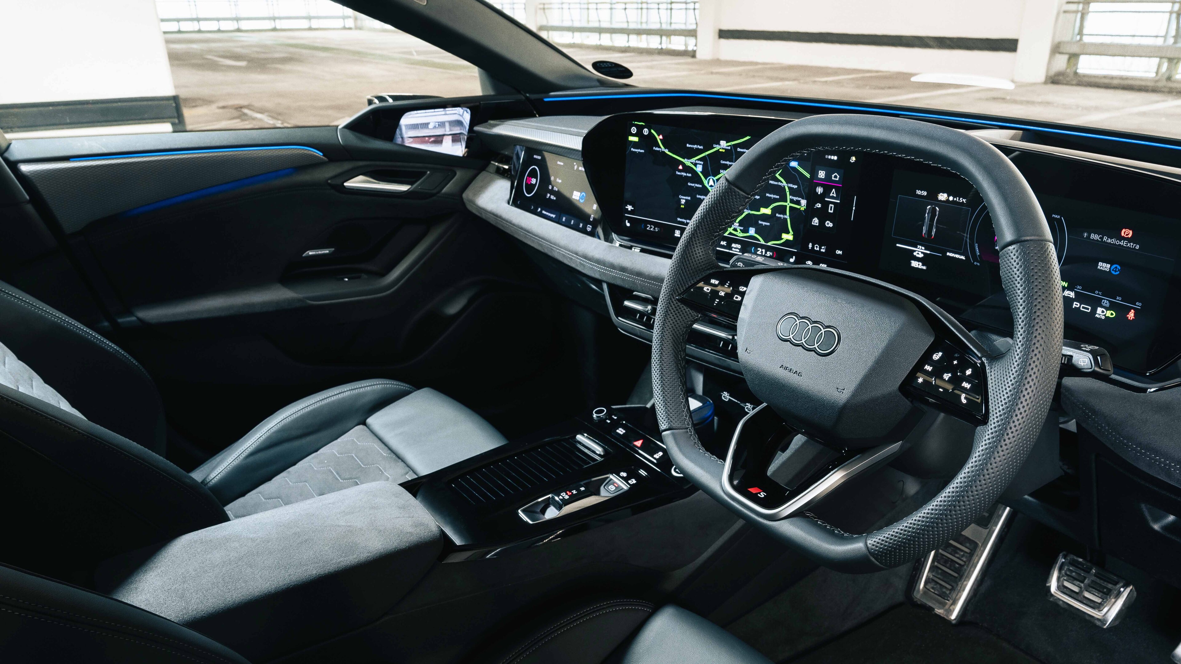 Audi A6 e-tron Avant