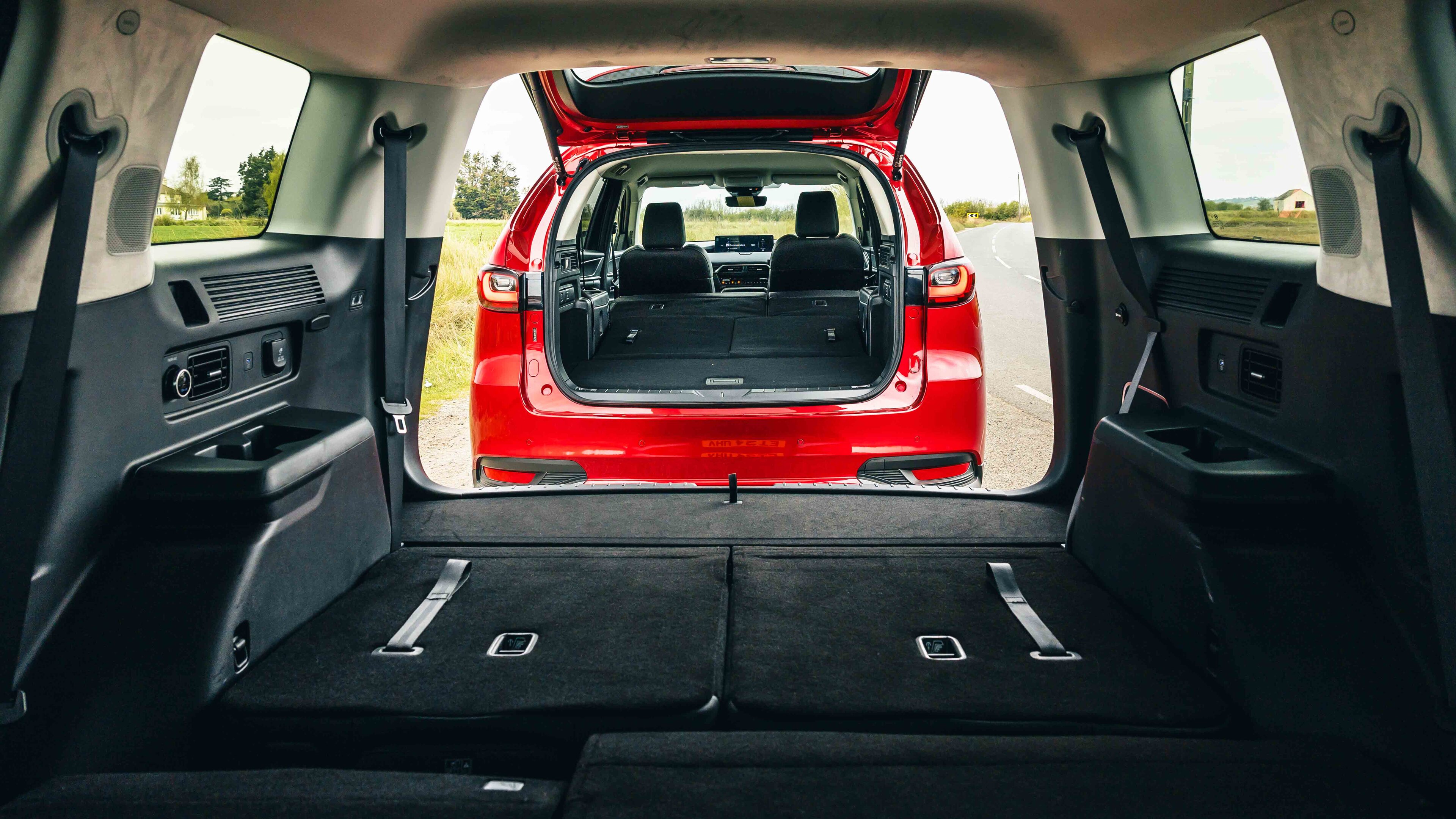 Hyundai Santa Fe, Mazda CX-80