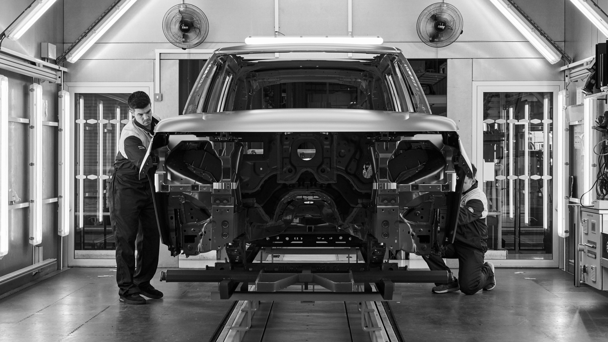 Range Rover Rrs The Range Rover Sport ‘Nocturne’ is the first bespoke RRS | Top Gear