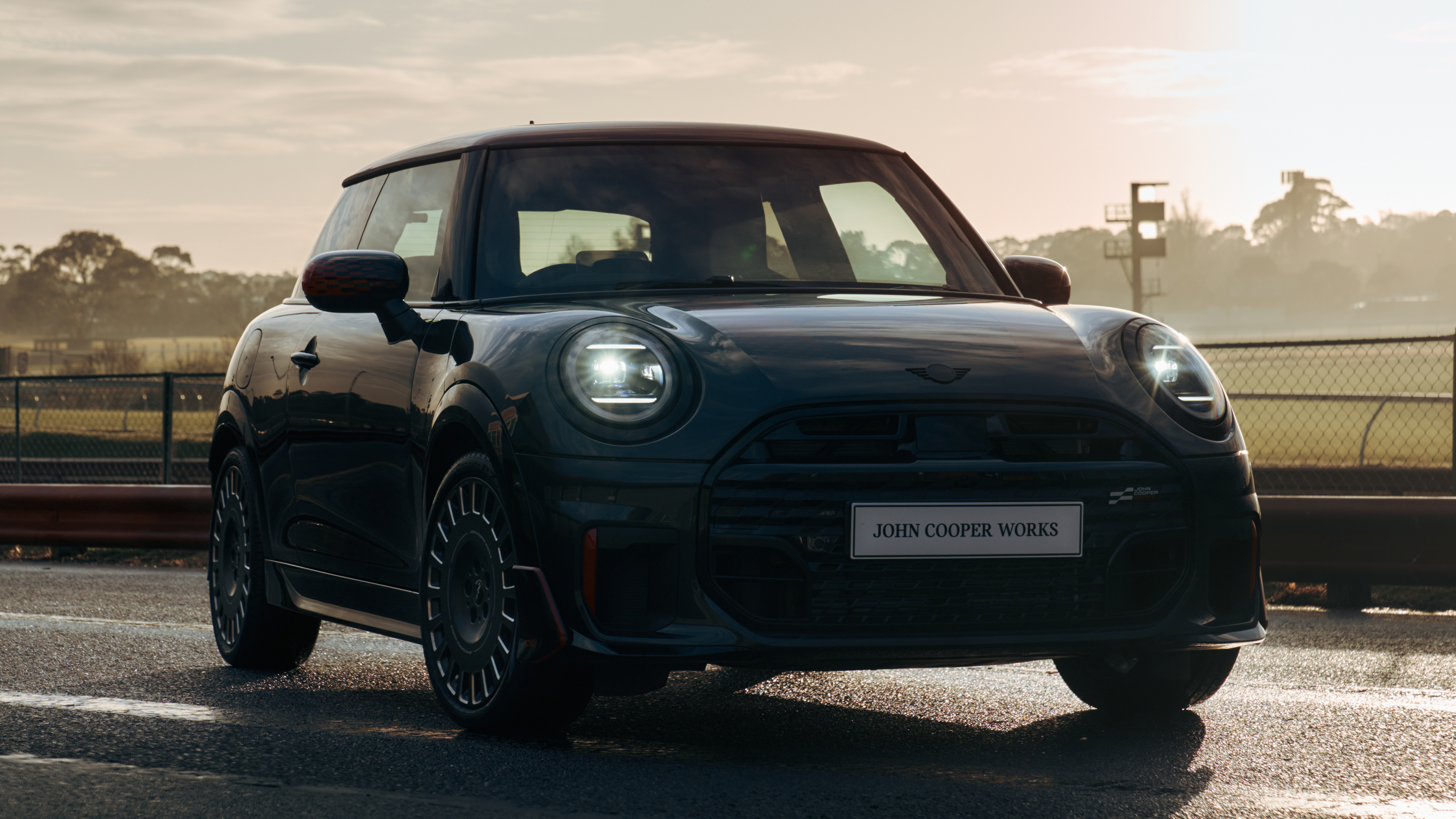 Mini JCW Aus