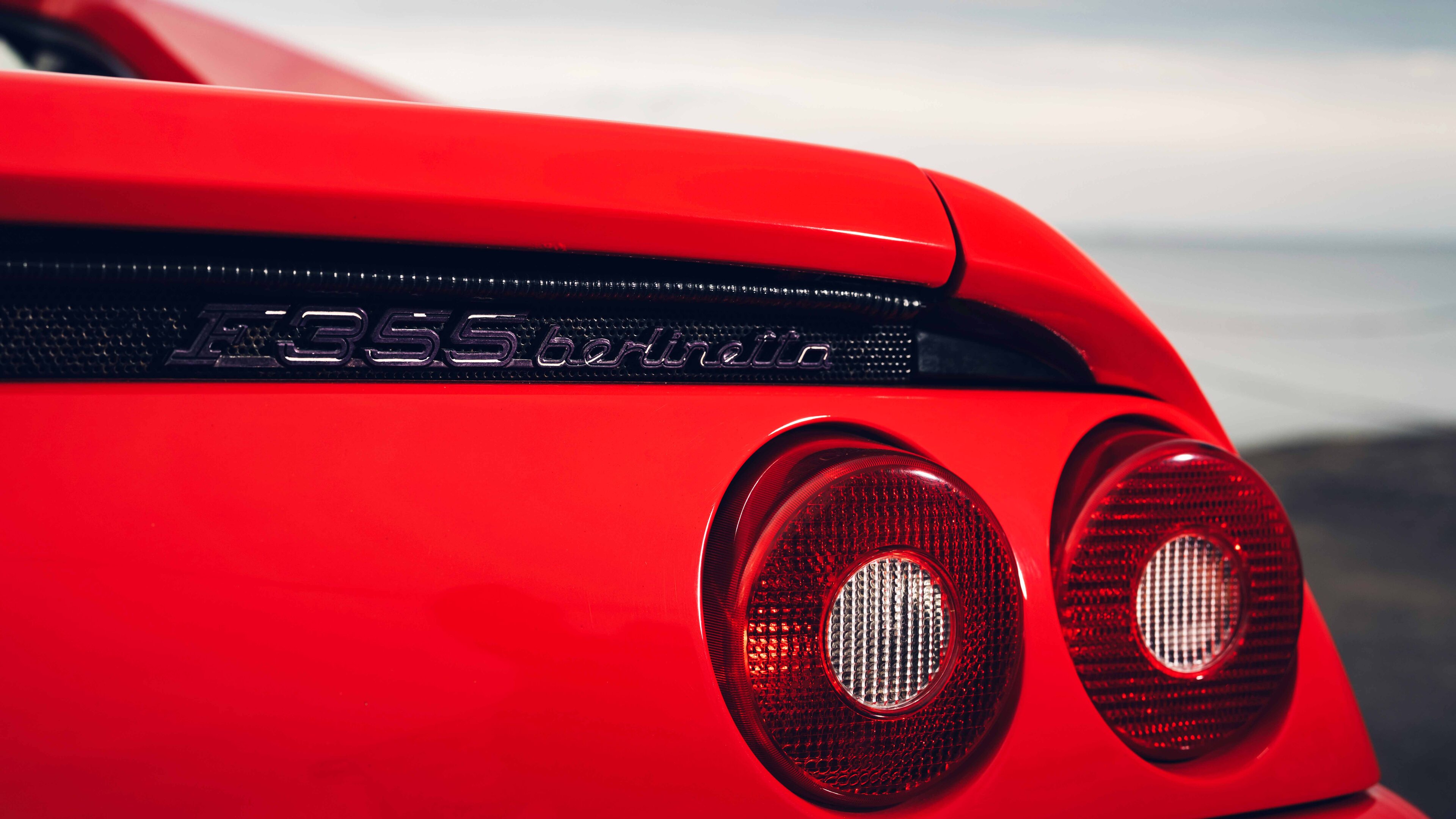 Ferrari F355