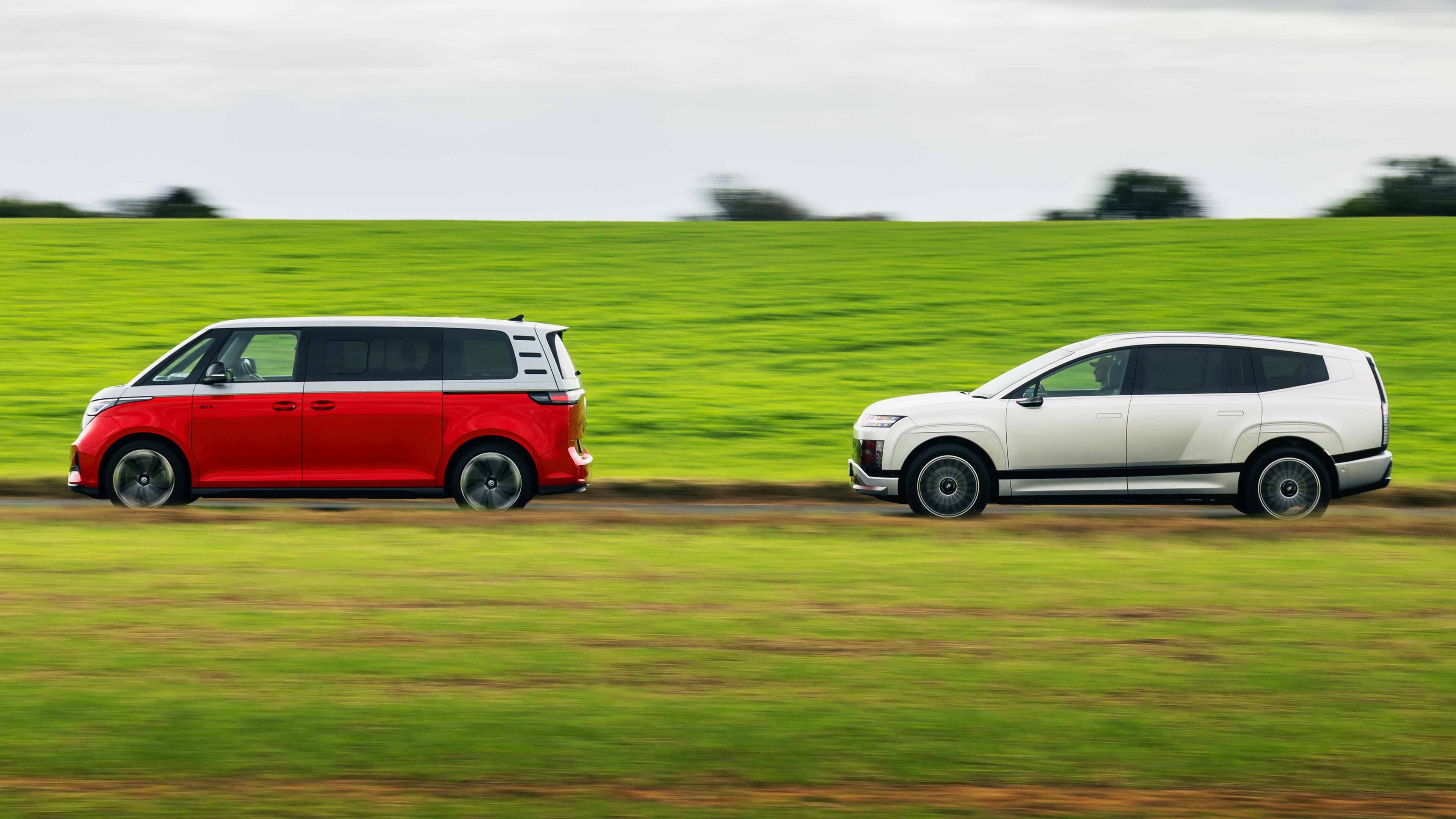 Volkswagen ID.Buzz GTX, Hyundai Ioniq 9