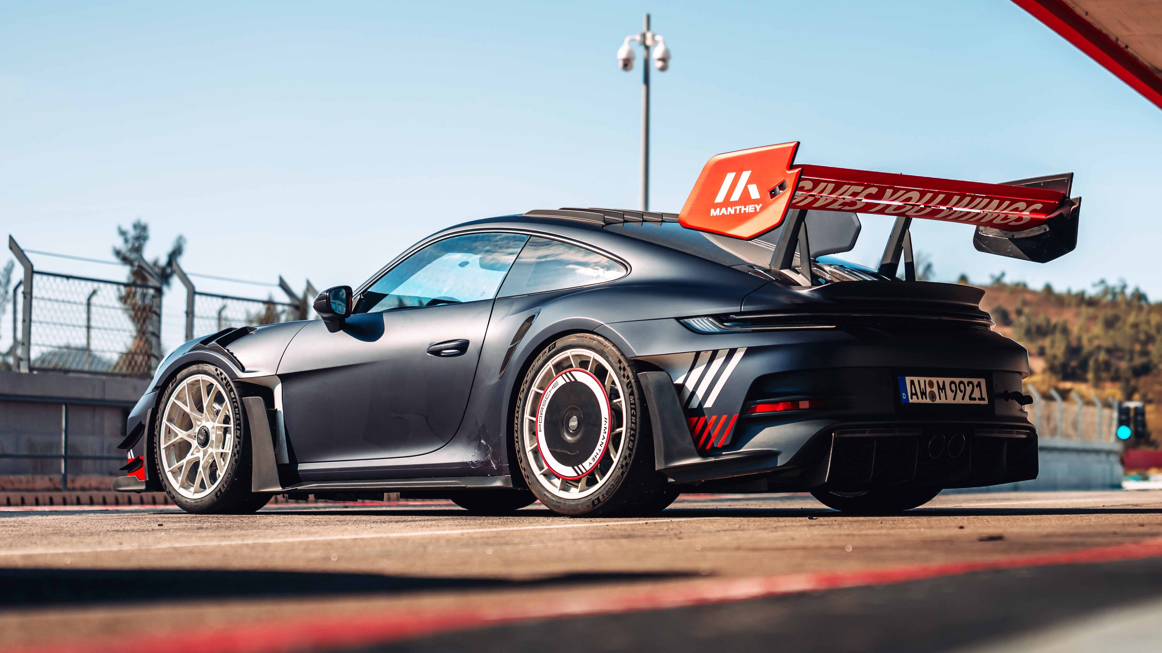 Porsche 911 GT3 RS Manthey