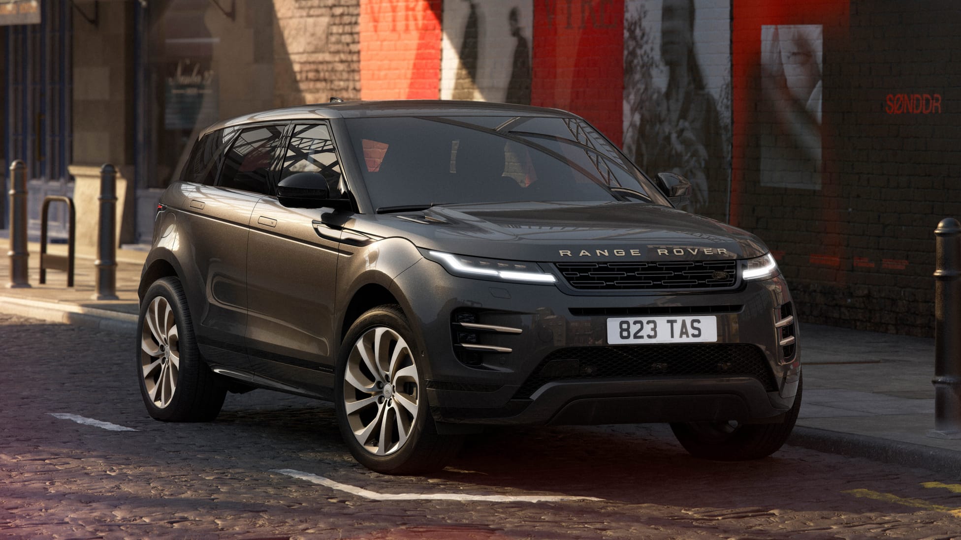 Range Rover Gl Someone’s been busy: here are five new special edition Range Rovers ...