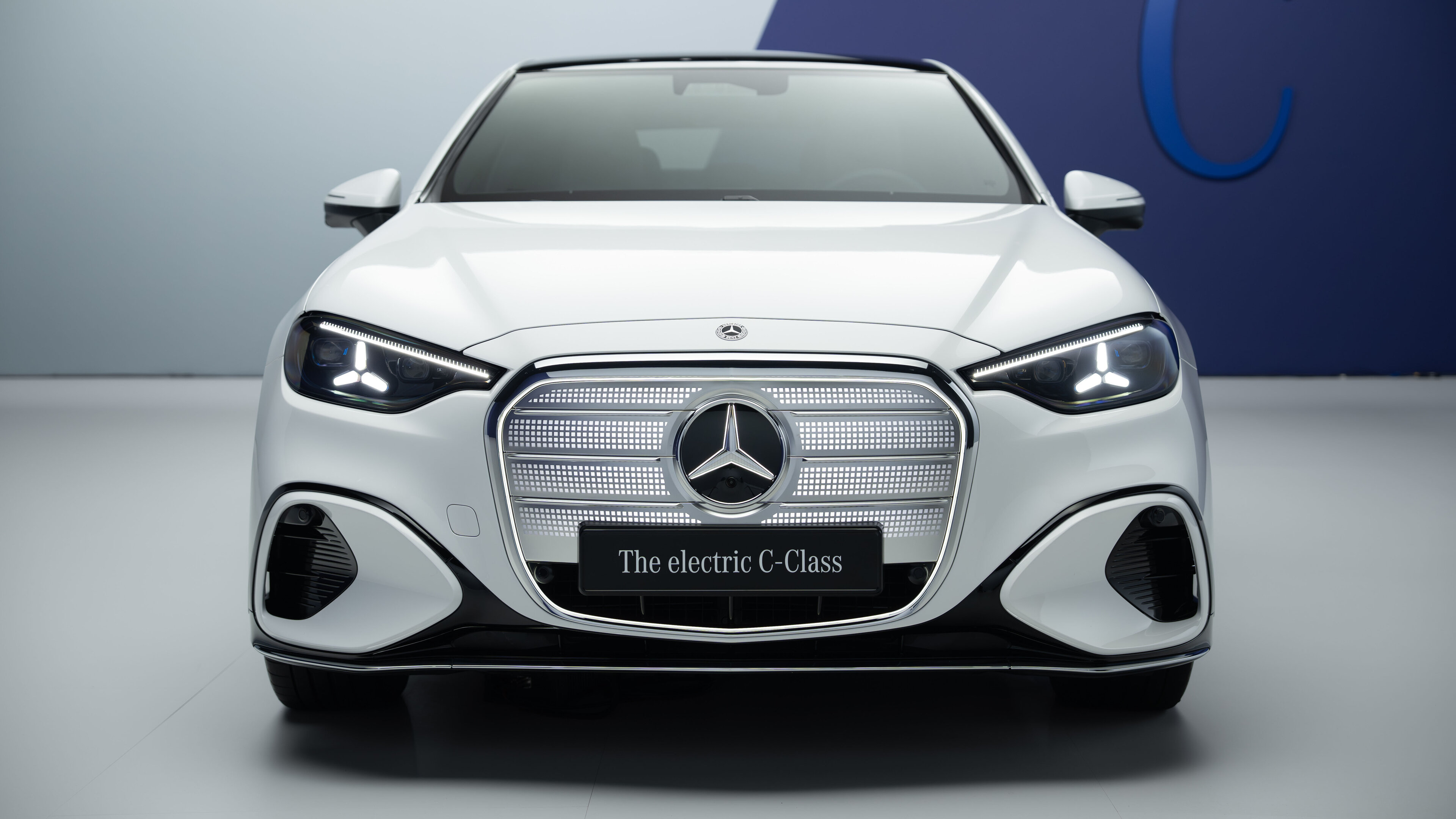 Mercedes-Benz C-Class Electric revealed
