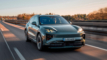 Cayenne Turbo Electric