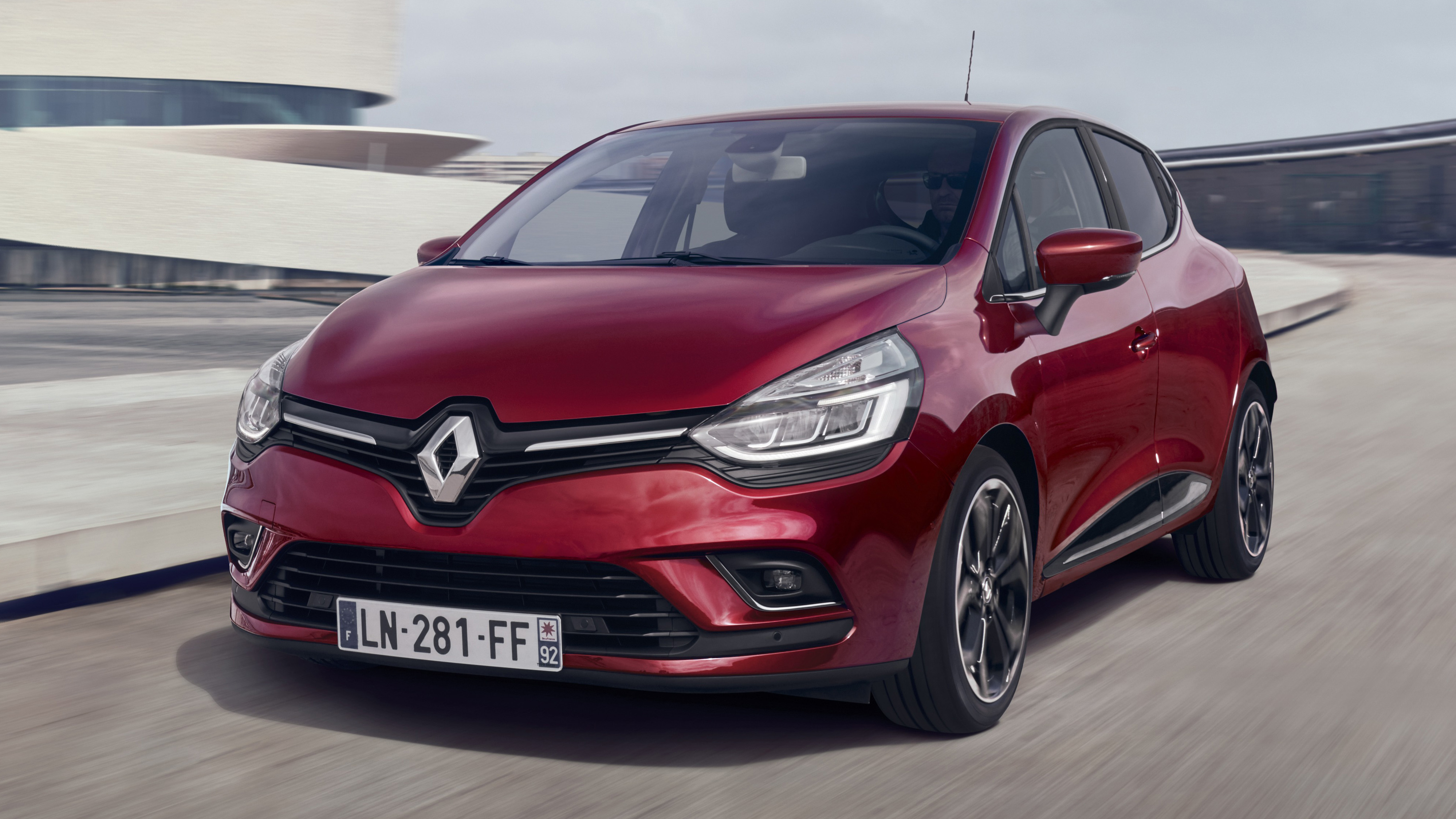 De andere dag Jaar Balling Renault has marginally tweaked the Clio | Top Gear