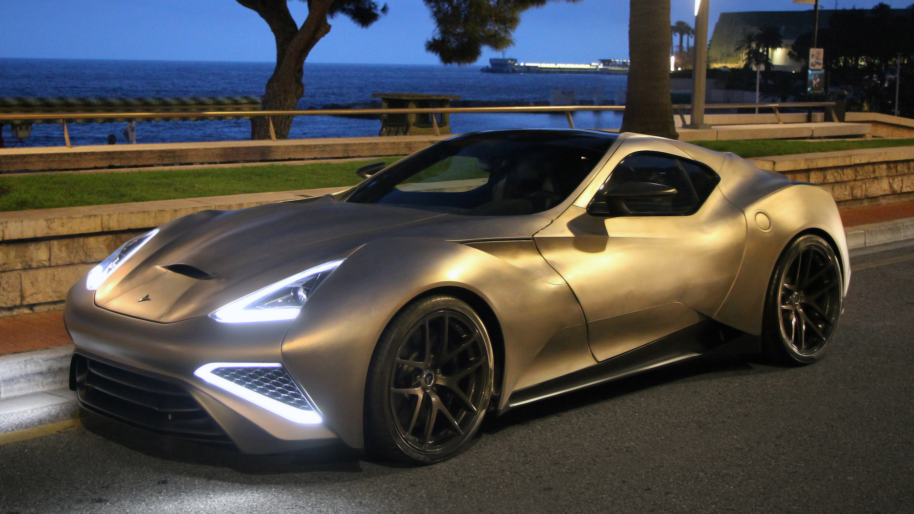 The Vulcano Titanium is a 670bhp, 220mph Italian supercar | Top Gear