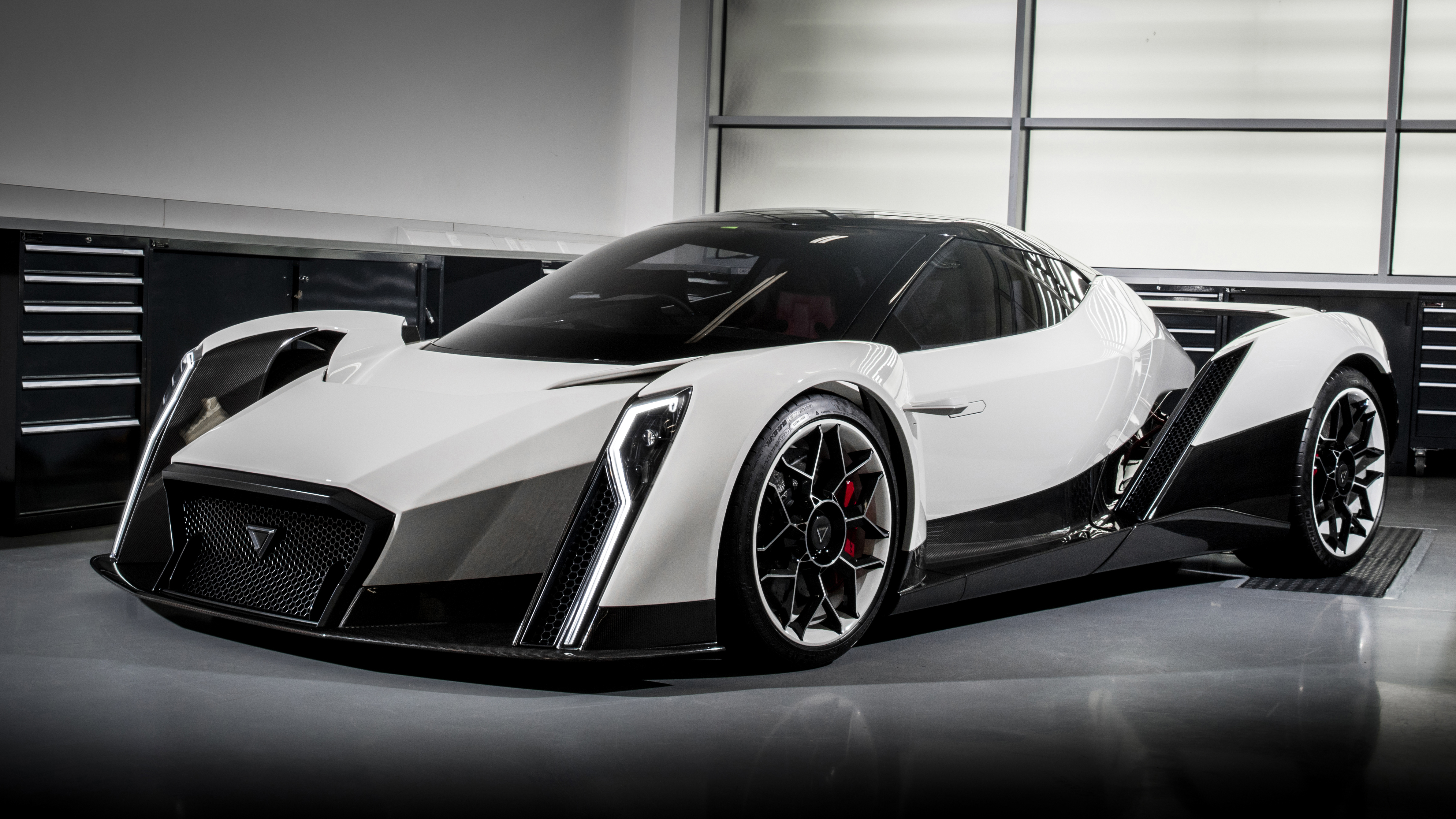 World's first electric supercar sales