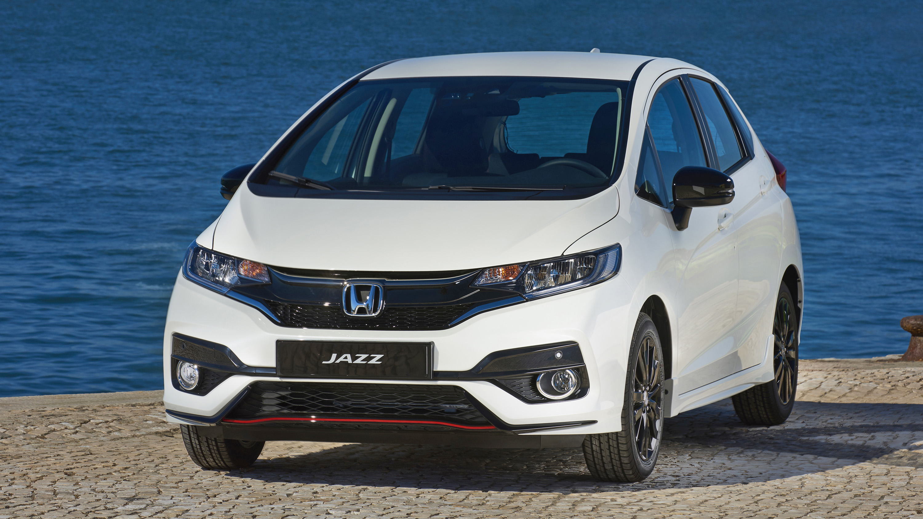 Honda's made a Jazz hot hatch! | Top Gear