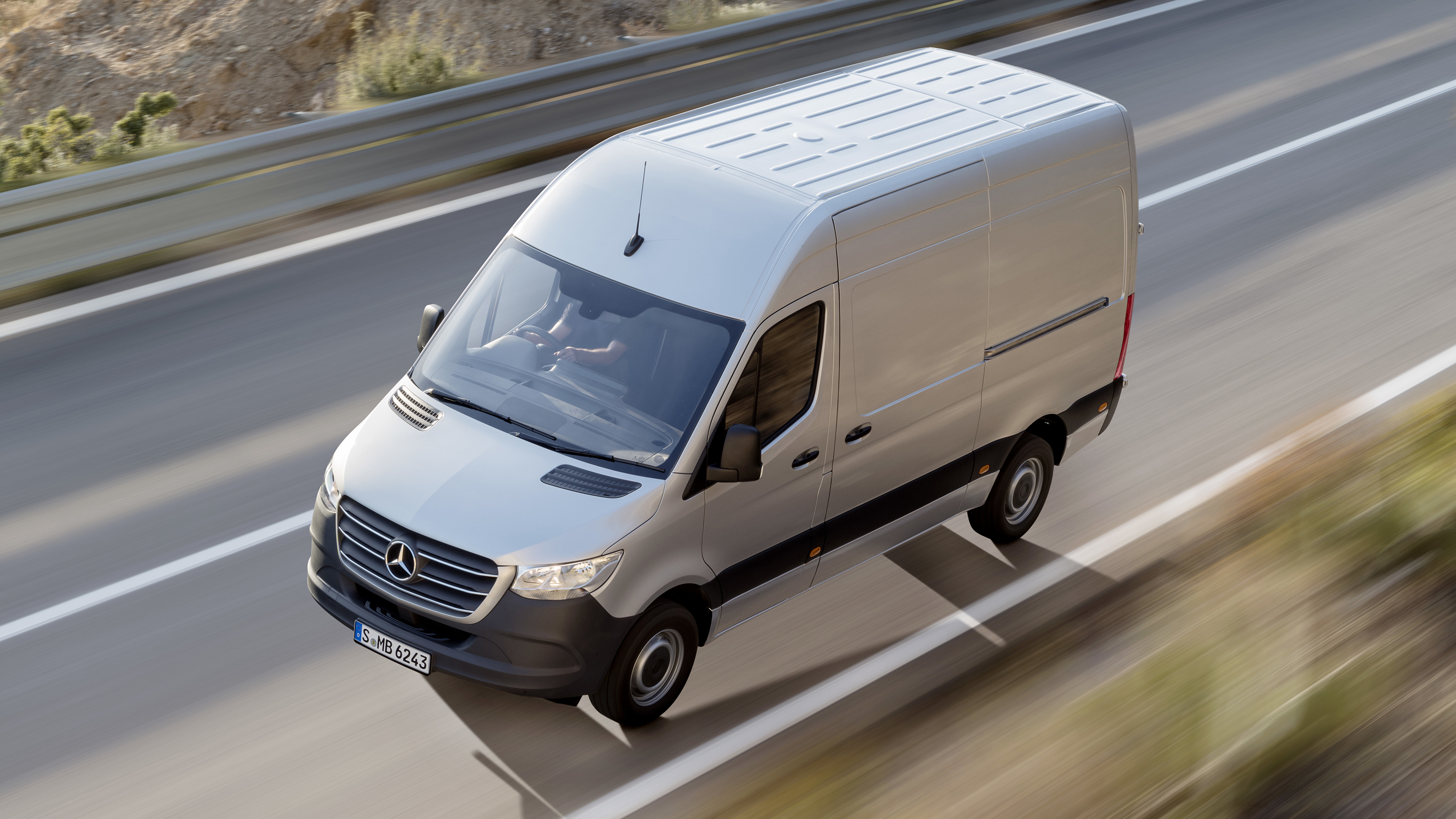 Mercedes Benz Sprinter - Jarat Tours