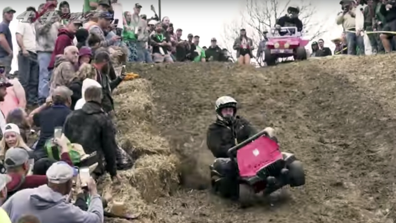 Downhill barbie jeep racing top