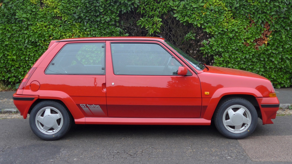 This rare 85 Renault 5 GT Turbo is up for grabs Top Gear