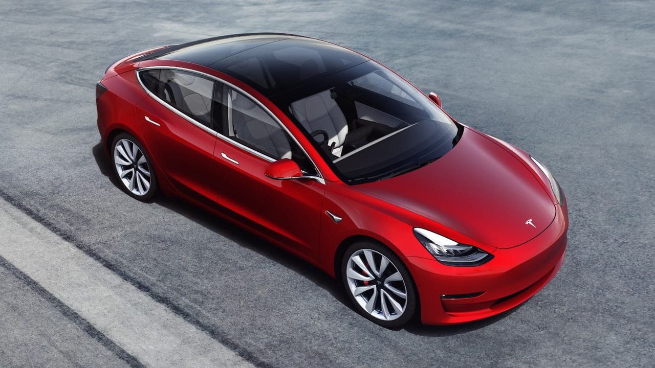 New Tesla Model 3: UK prices to start under £40k