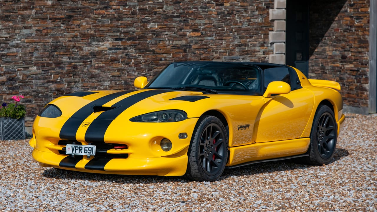 Dodge Viper Yellow