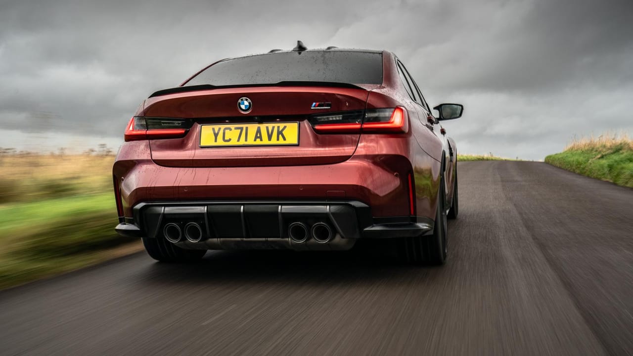 How fast is the new BMW M3 Competition xDrive? | Top Gear