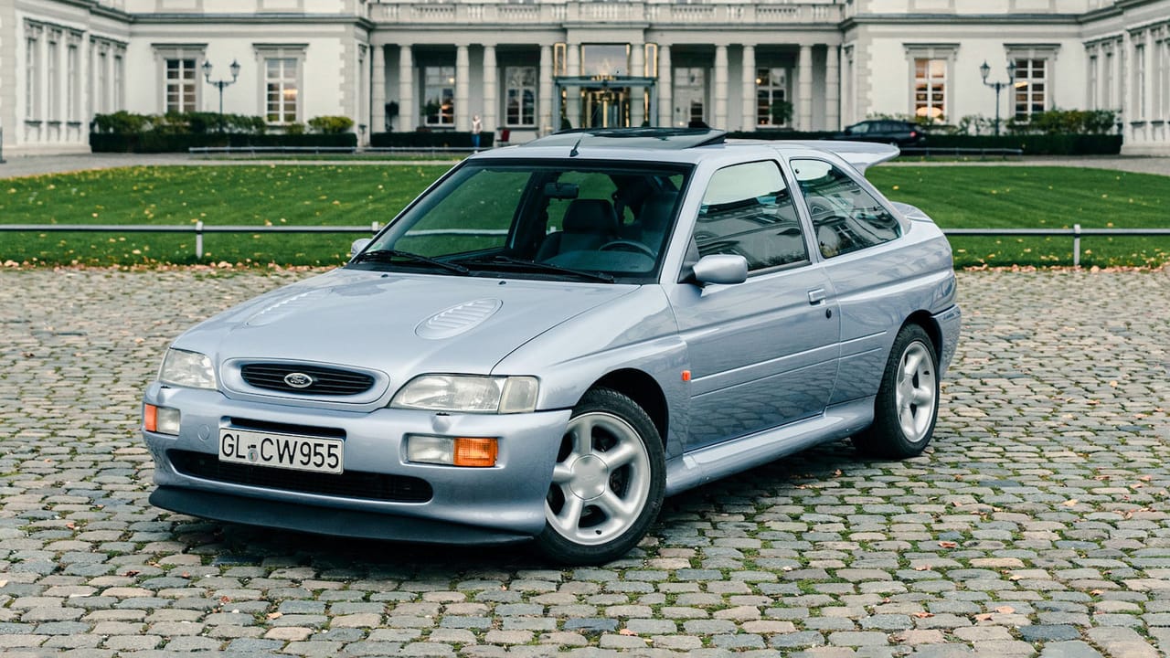 For sale: the last Ford Escort RS Cosworth ever built | Top Gear