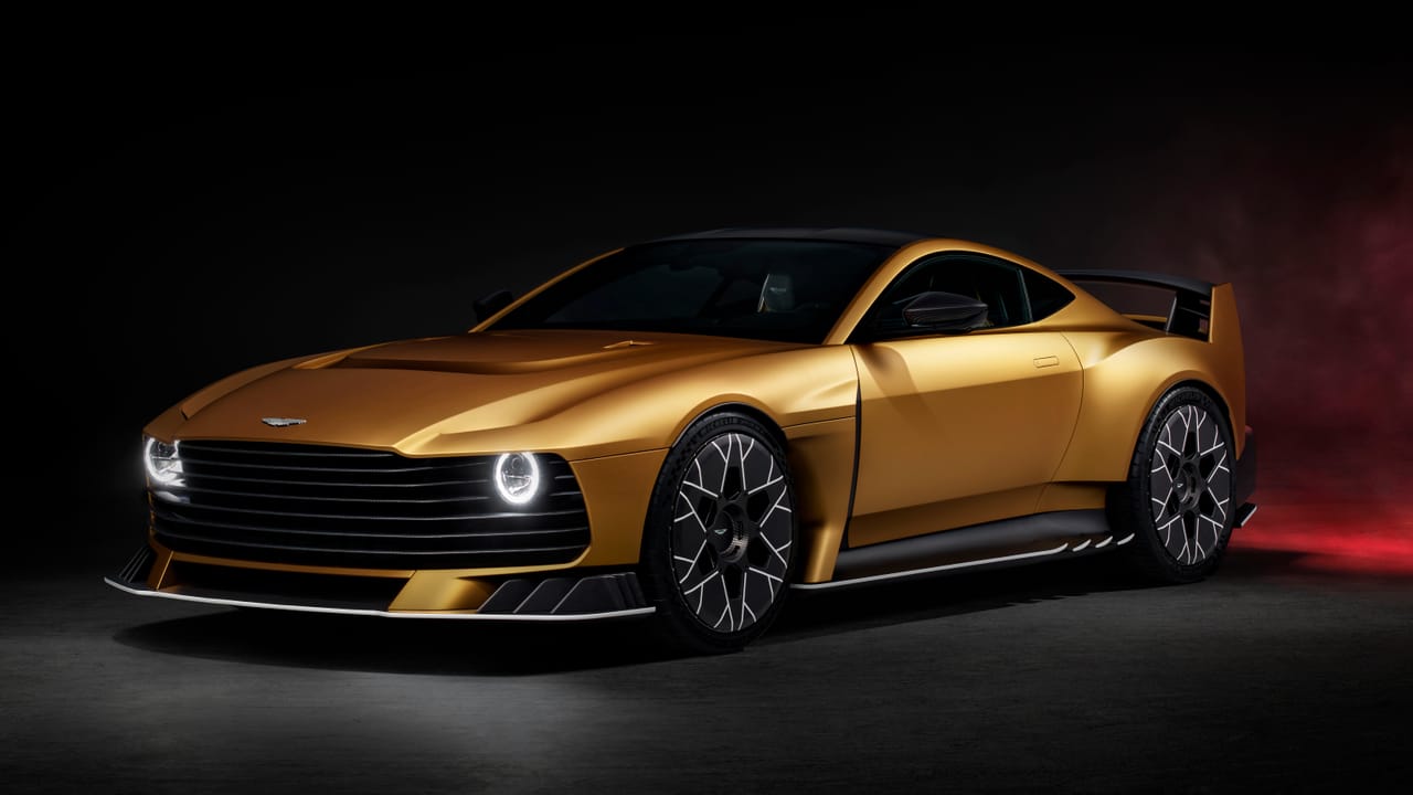 これはフェルナンド・アロンソの「エクストリーム」アストンマーティン：V12エンジン、マニュアルのみのヴァリアント