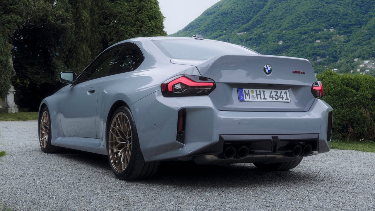 BMW M2 CS