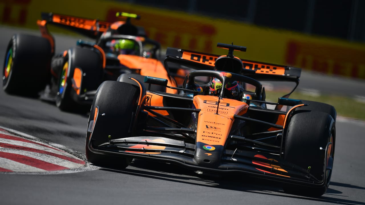 Lando Norris and Oscar Piastri crash