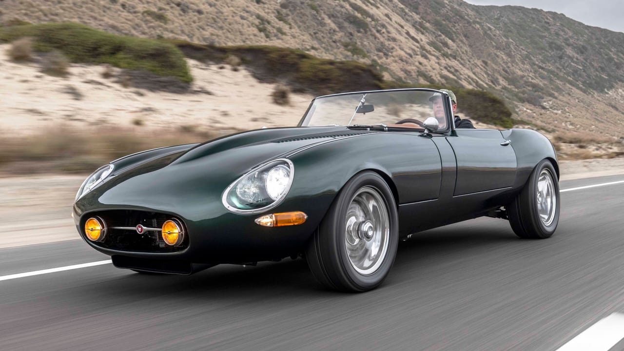 Jaguar E-Type Mashup