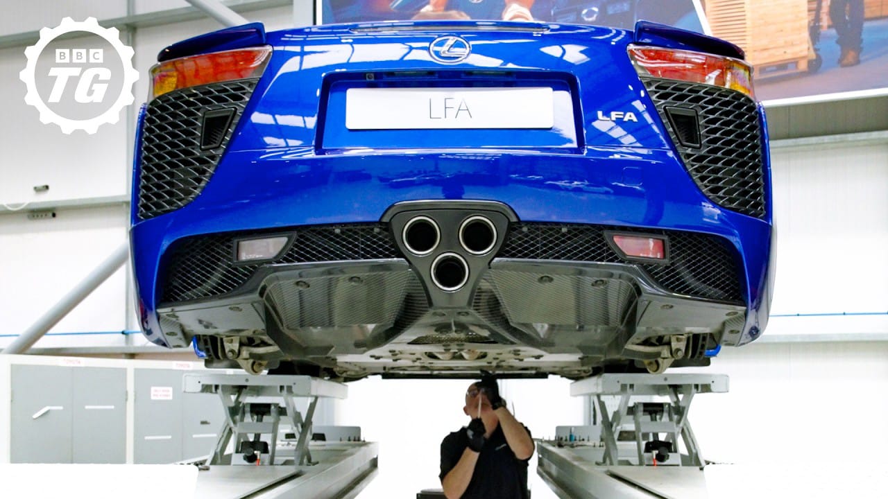 Servicing a Lexus LFA Supercar