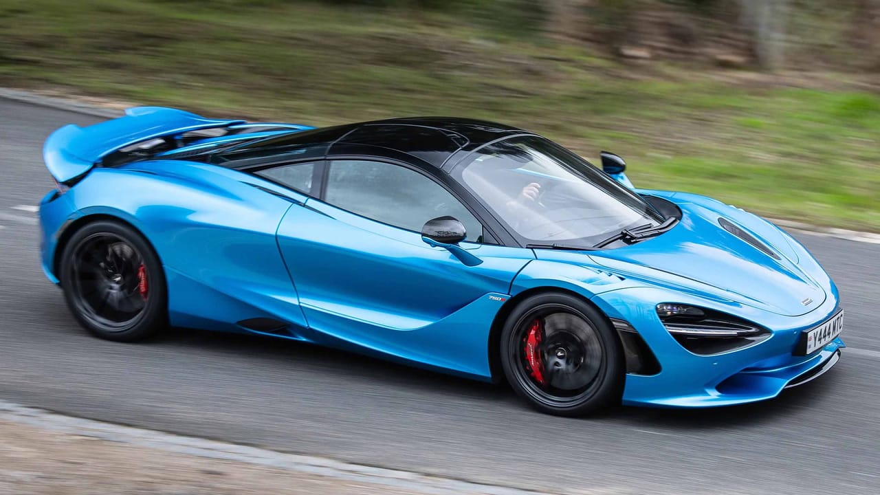 McLaren 750S Car Review