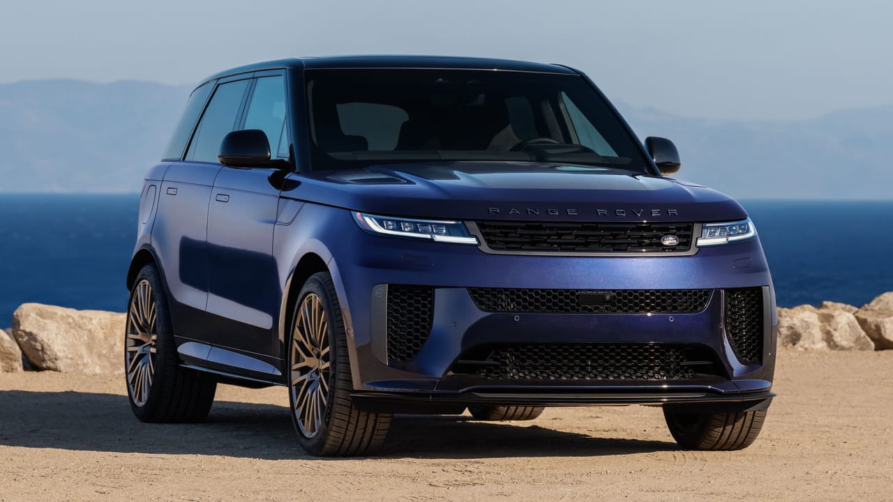 Range Rover Sport Nocturne Front View