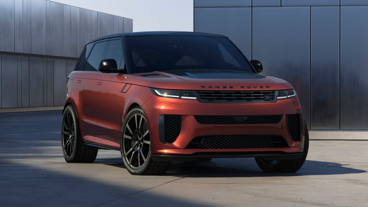 https://www.topgear.com/sites/default/files/images/news-article/2025/08/4144138c7acc48015c7103102f0b6938/RRS_SV_Carbon_F34_Lifestyle_16x9_8K_v5_PR.jpg?w=1280&h=720