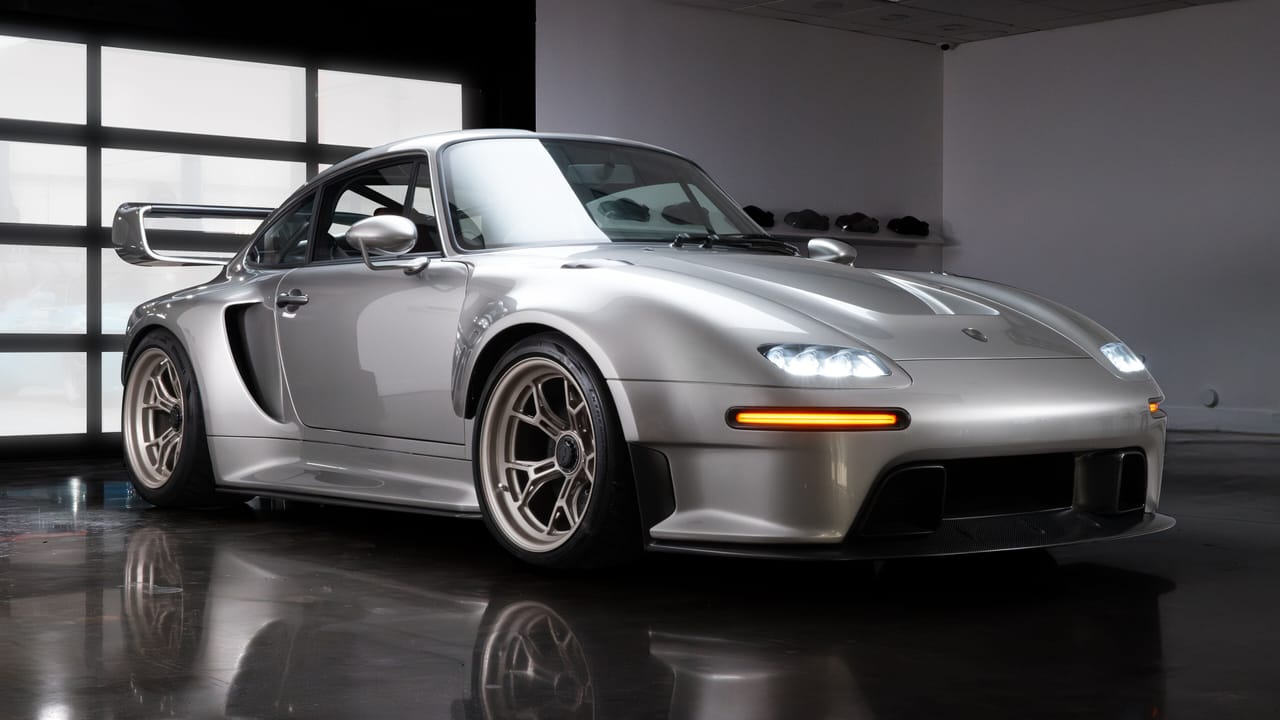 Gunther Werks Project F-26 air-cooled Porsche 911