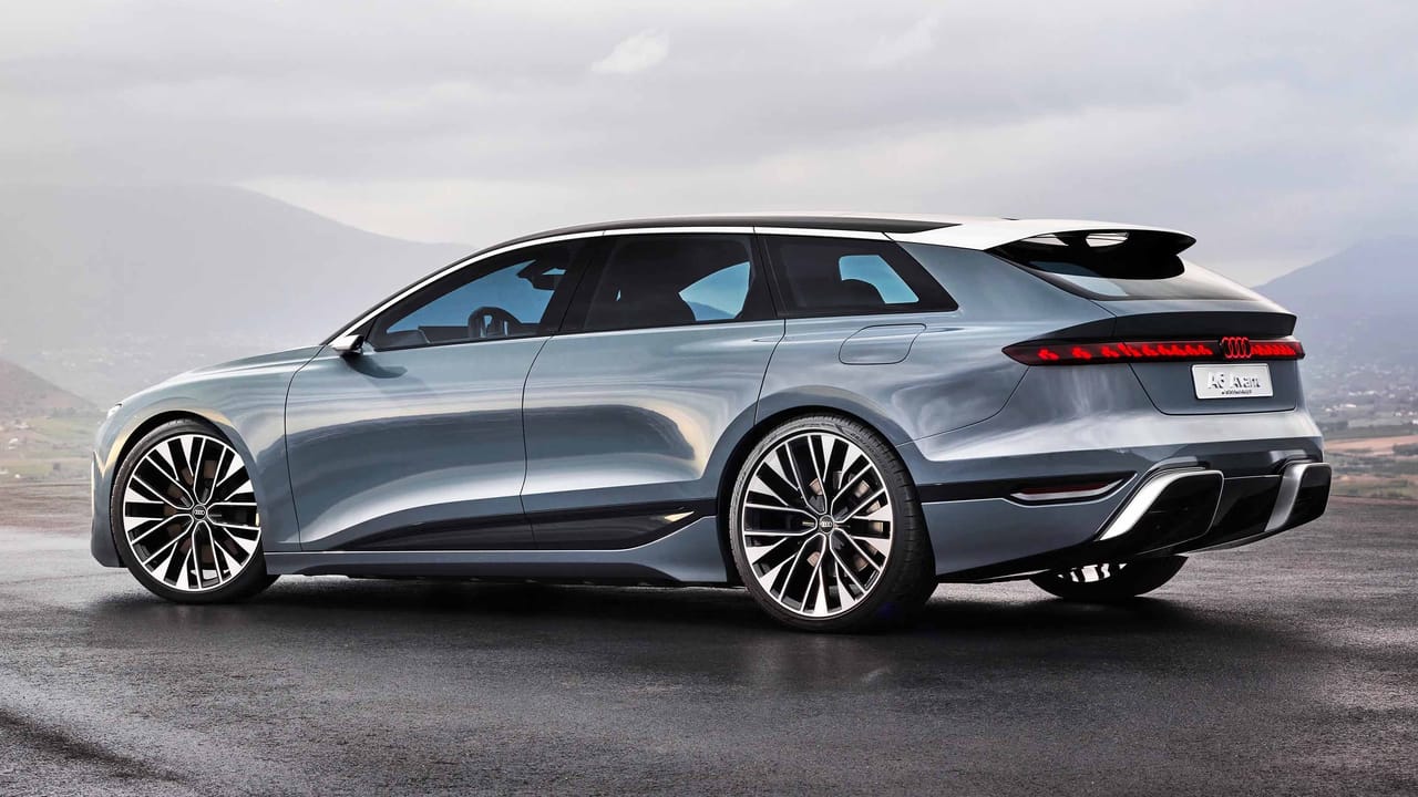 Audi RS6 e-tron electric car concept image