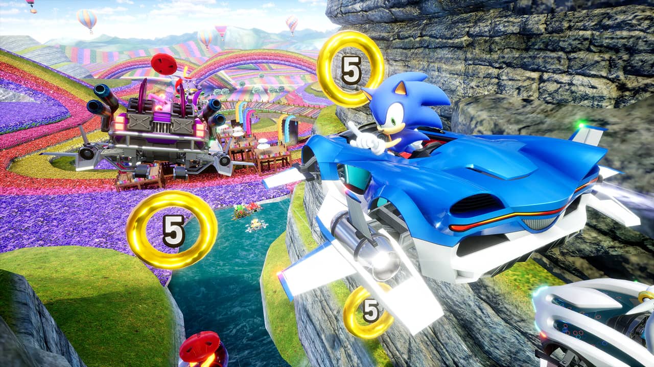 Sonic Racing Crossworlds kart racing action