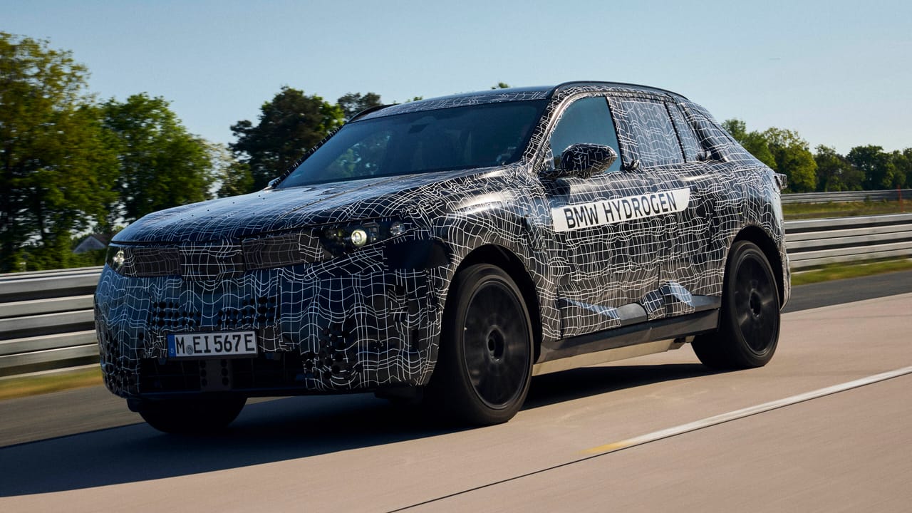 2028 BMW X5 Hydrogen SUV