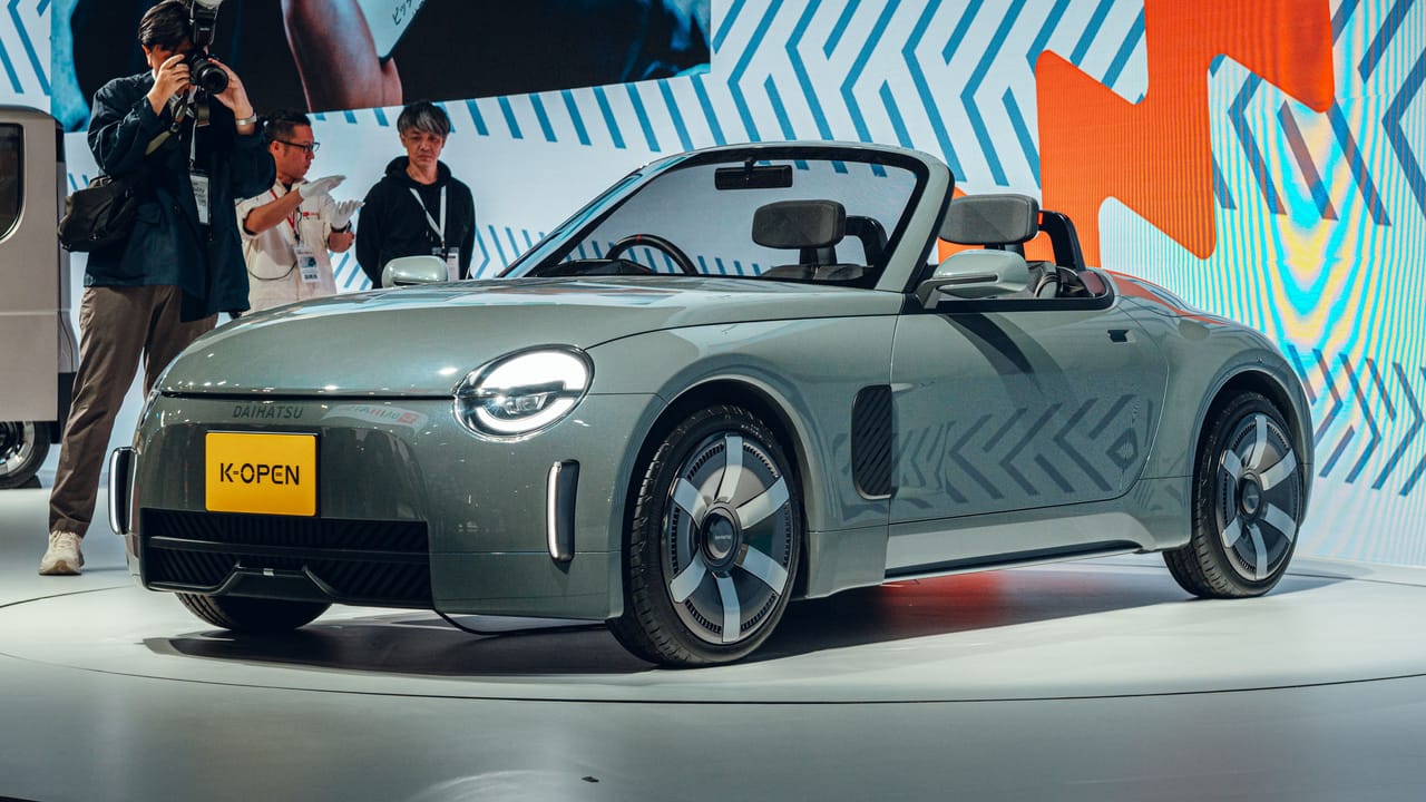 Daihatsu Copen 2025 model revealed in Japan