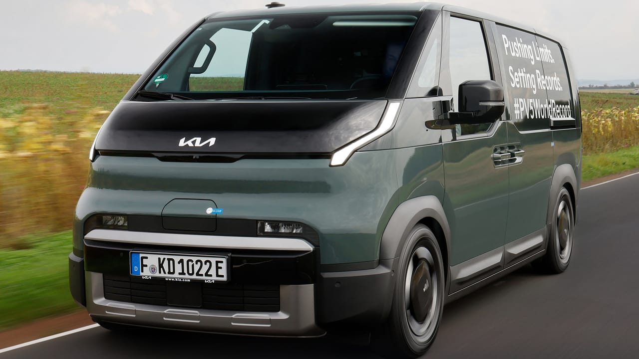 Kia PV5 Cargo Guinness World Record Electric Van