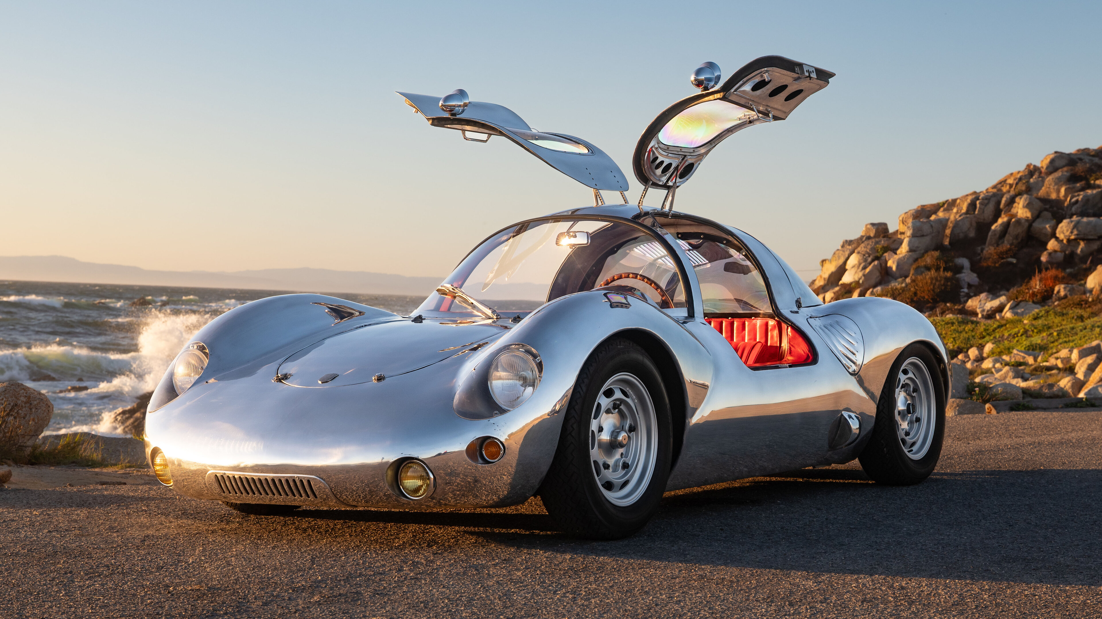 Check out Infiniti's all-electric retro racecar | Top Gear