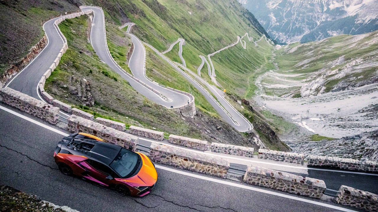 Happy birthday, Stelvio: celebrating a 200-year-old mountain pass in a Lamborghini