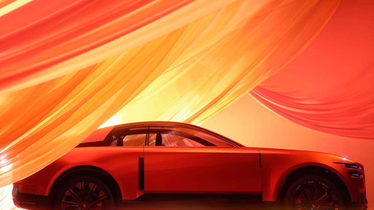 Toyota Century Coupe orange teaser image