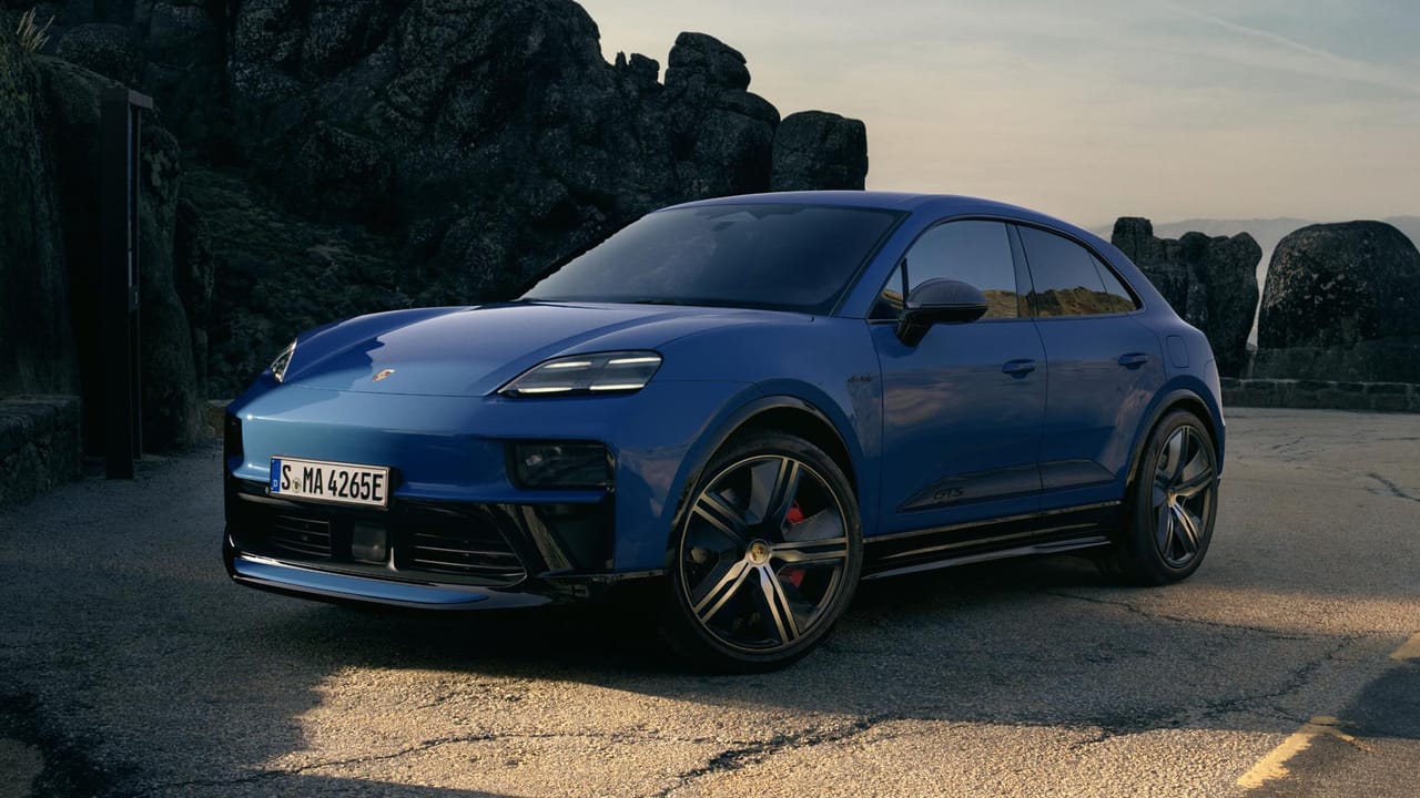 First-ever electric Porsche Macan GTS front view