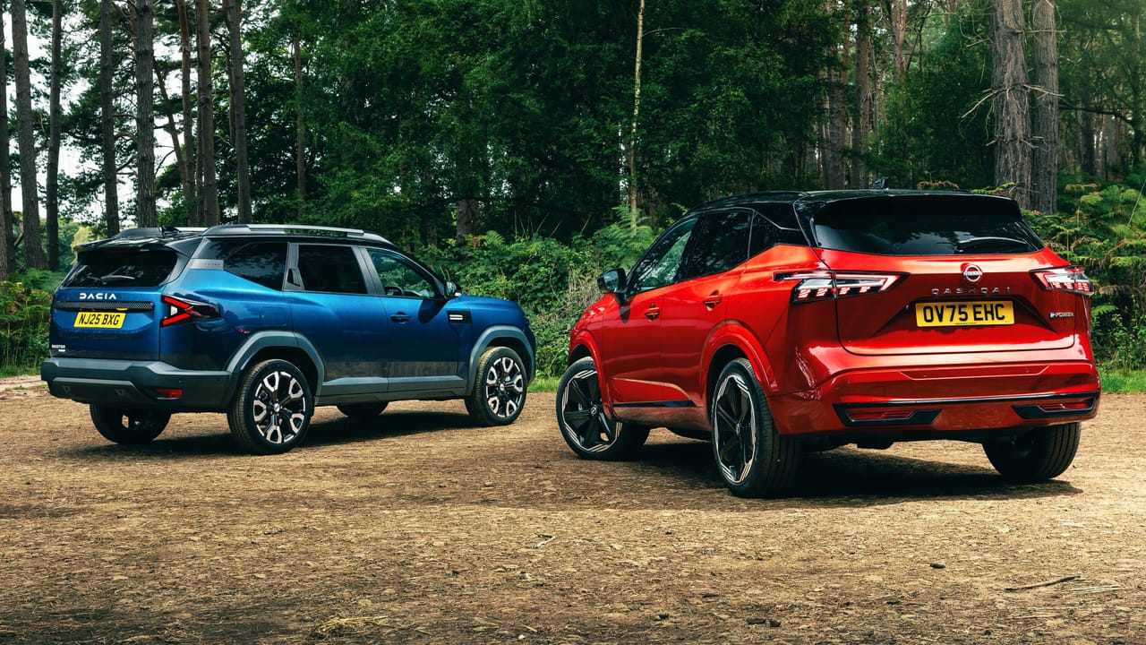 Dacia Bigster vs Nissan Qashqai hybrid crossover comparison