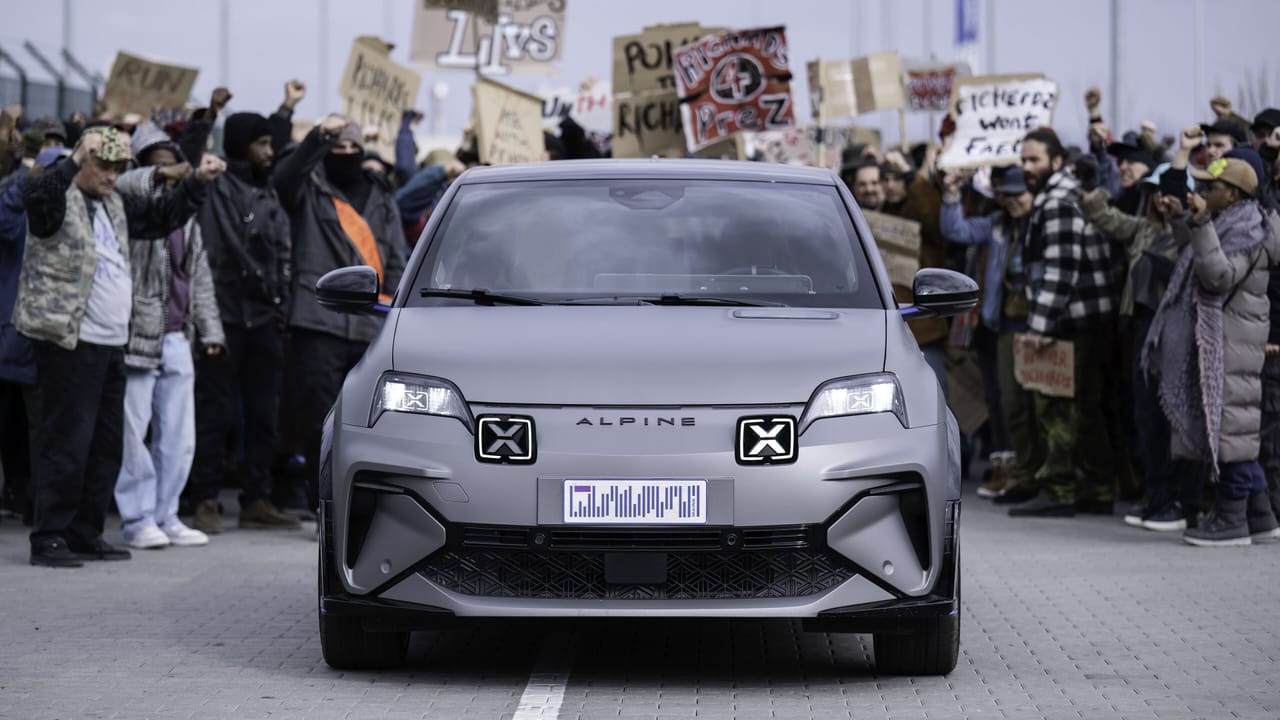 Alpine A290 electric hot hatch in The Running Man film