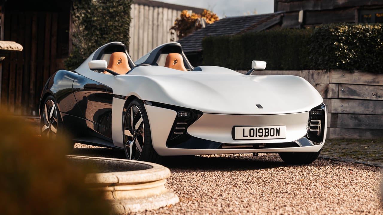 Longbow Featherweight Speedster EV Prototype