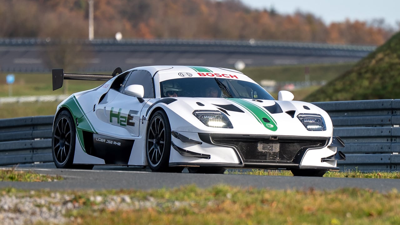 This hydrogen-powered V6 racecar is here to save the combustion engine ...