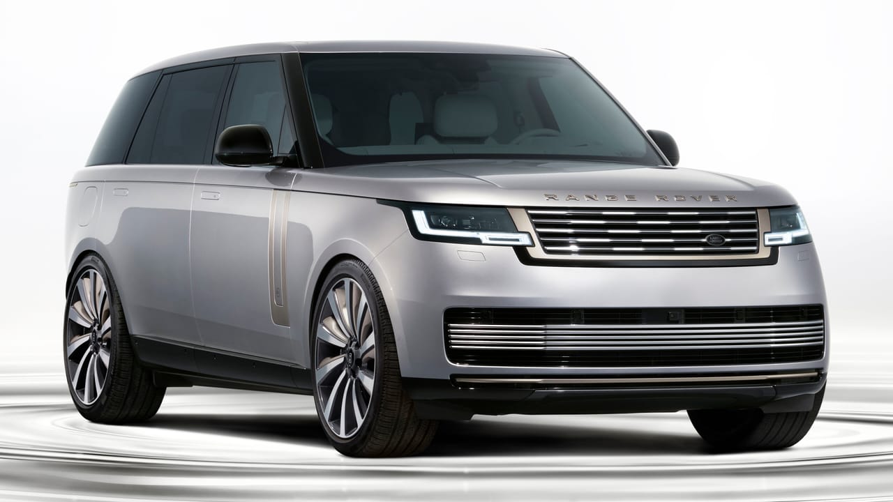 The Range Rover SV Ultra is the most Range Rovery modern Range Rover