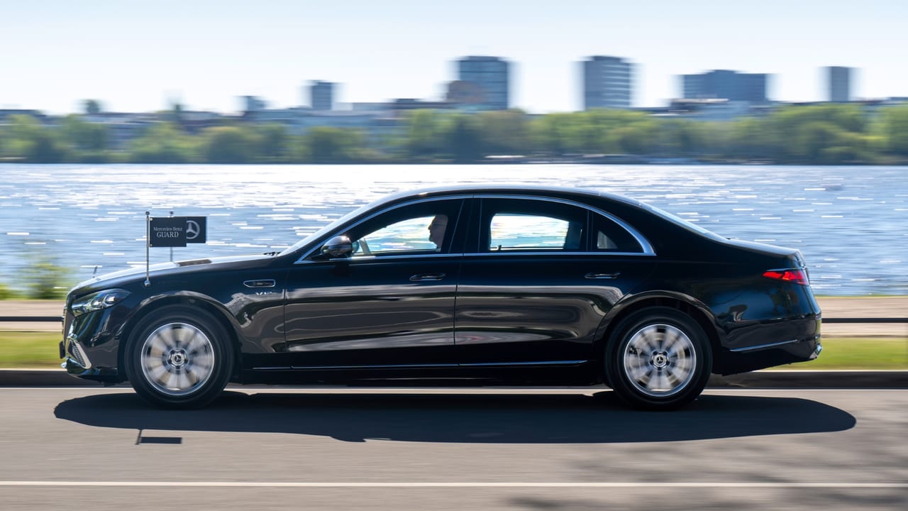 The S680 Guard is a stylish, V12-engined luxury armoured Mercedes