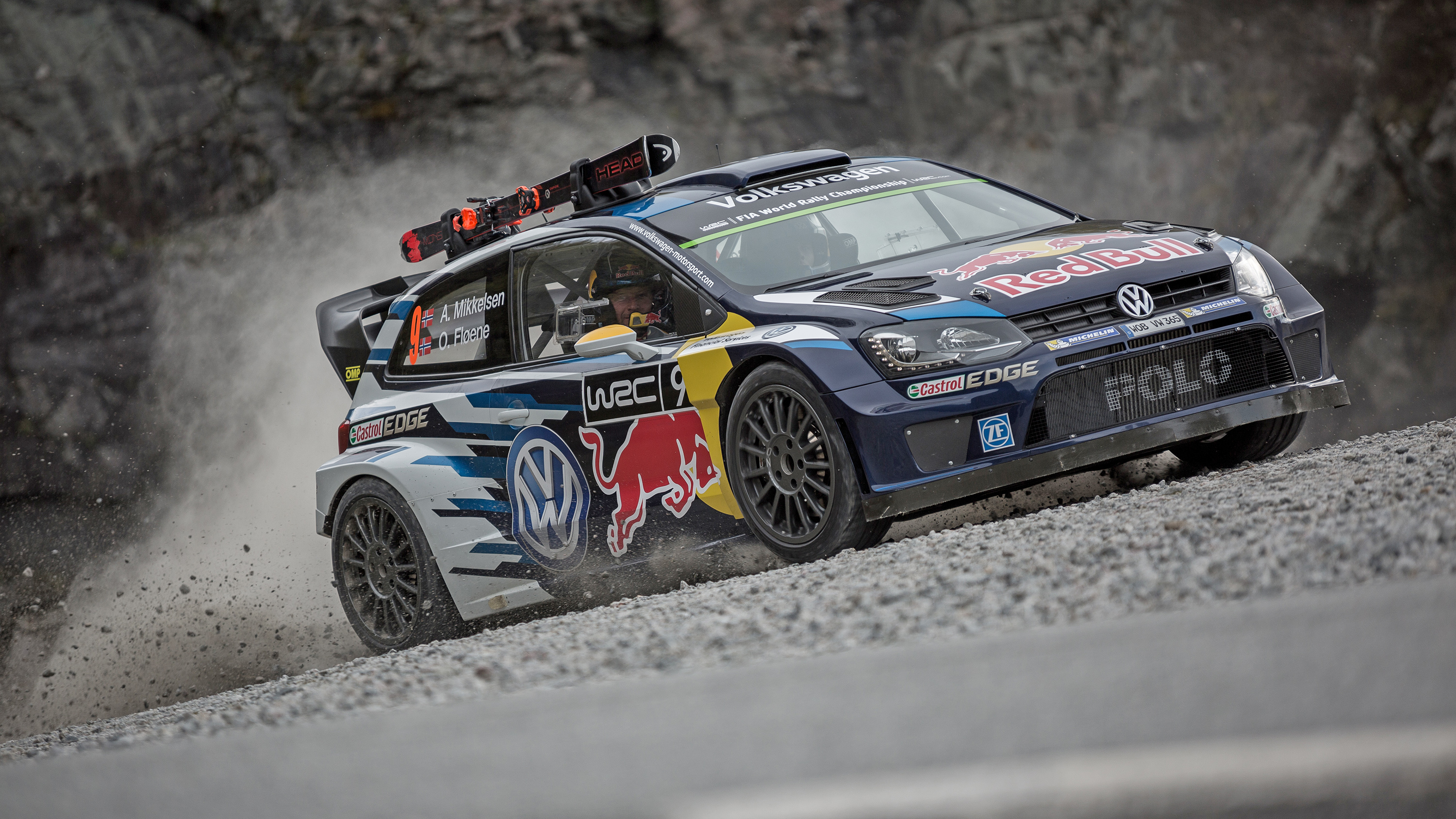 Video VW Polo rally car drifts down a mountain Top Gear