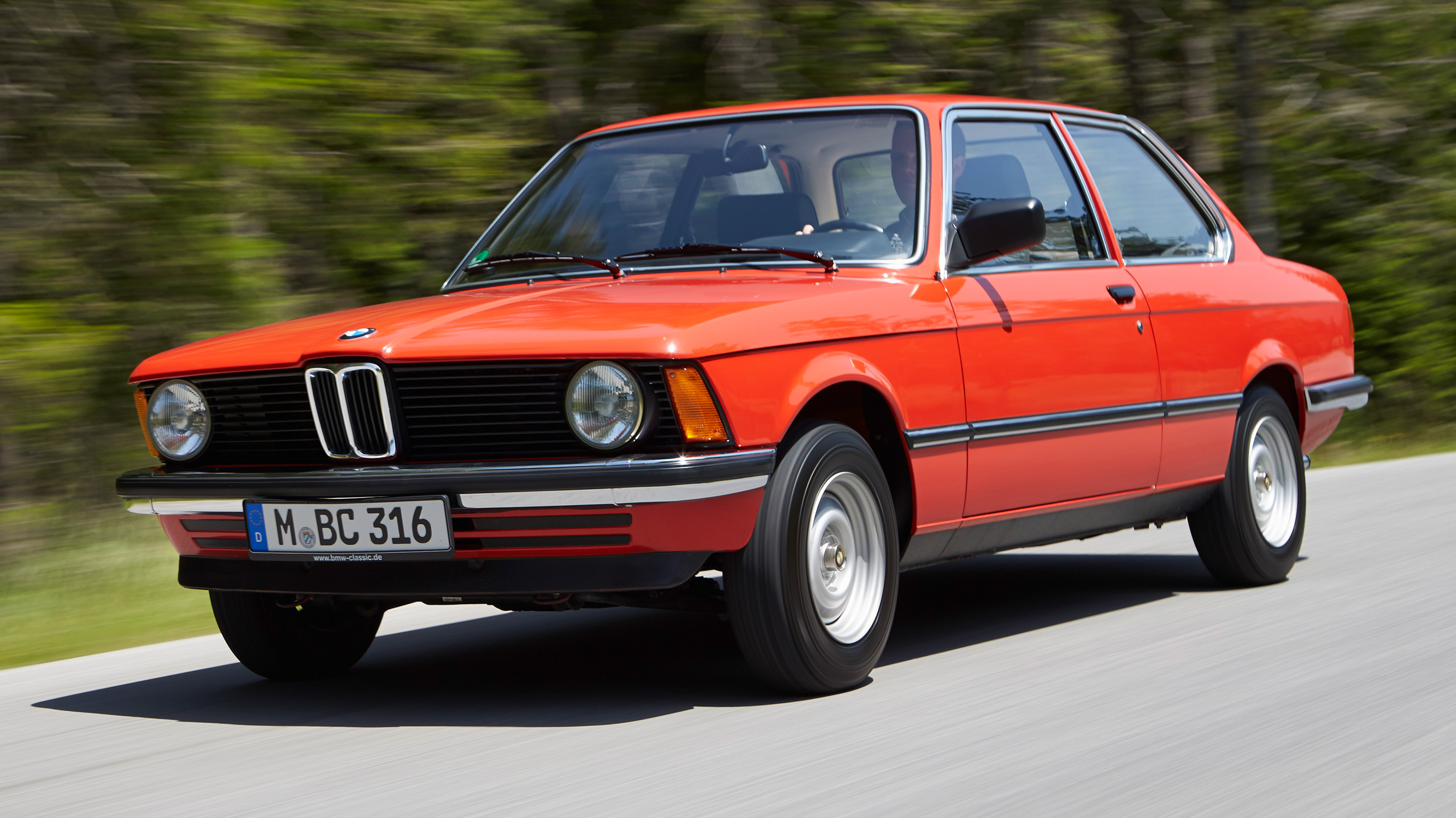 Driving all the BMW 3Series, Chapter 1 E21 (19751982