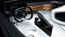 peugeot_fractal_1508tw070.jpg