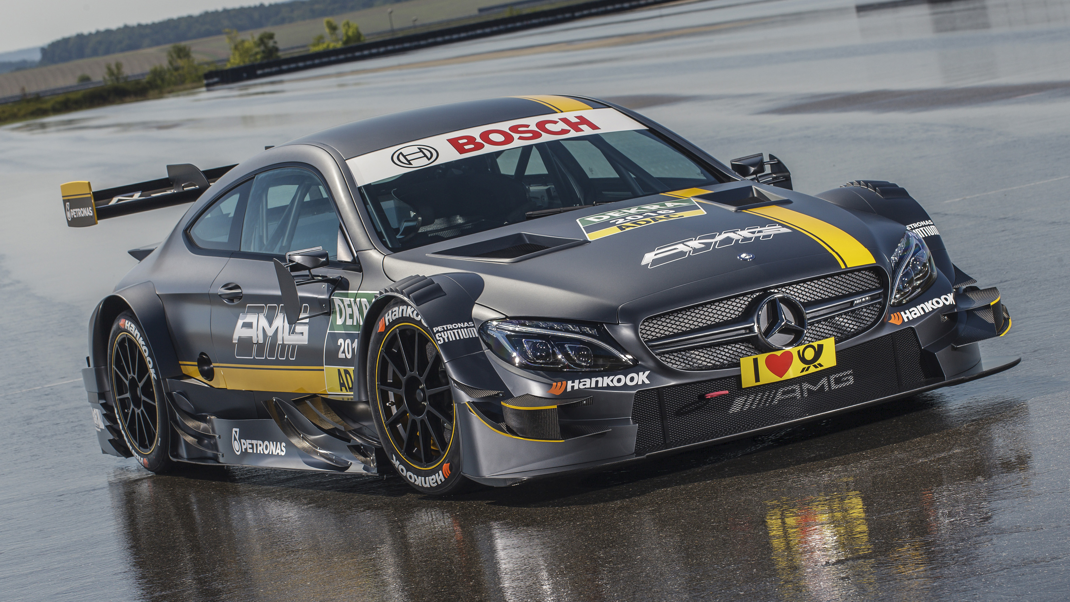 Гоночные машины Суприм Mercedes Benz