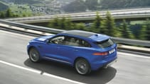 jaguar_f-pace_le_s_location-04.jpg